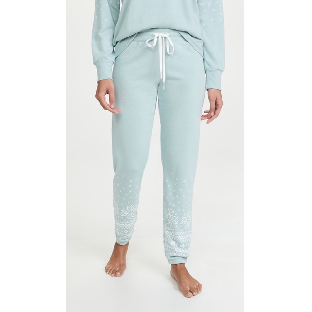 PJ Salvage Mountain Bound Snowflake Joggers in Ice Blue Size XS